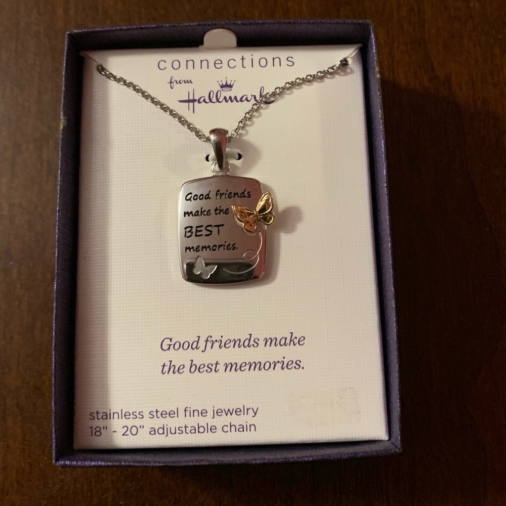 💗HALLMARK NECKLACE💗